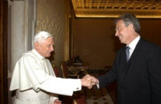 Pope, Blair masonic illuminati handshake